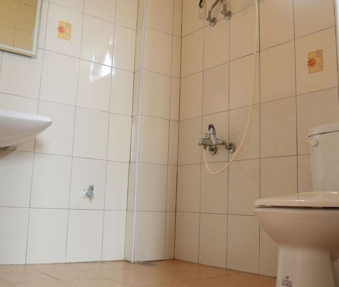 پانسیون Jy Hostel