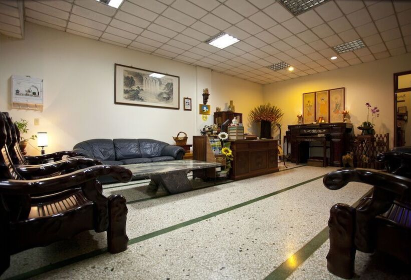 پانسیون Jy Hostel