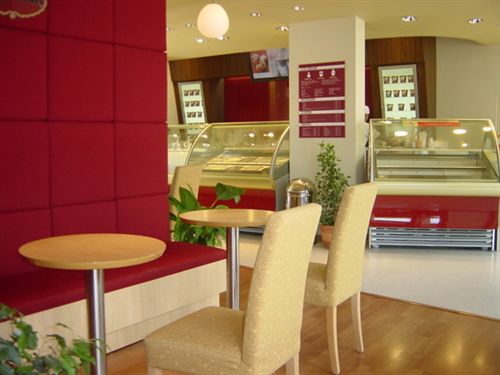 Curacao Howard Johnson Plaza Hotel