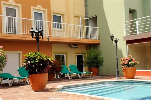 Curacao Howard Johnson Plaza Hotel