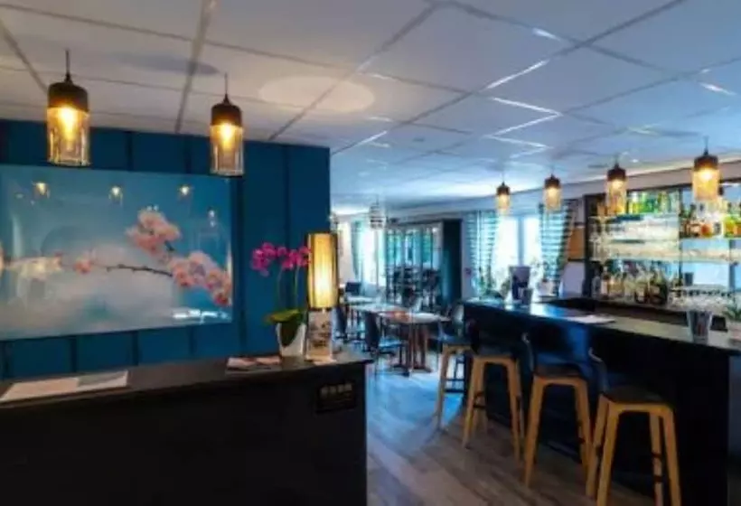 ホテル Acadie Orly Morangis