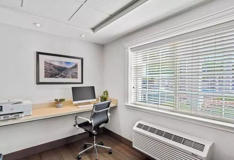 酒店 Best Western Paradise