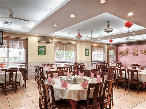 Отель Starway Zhuhai Bihai