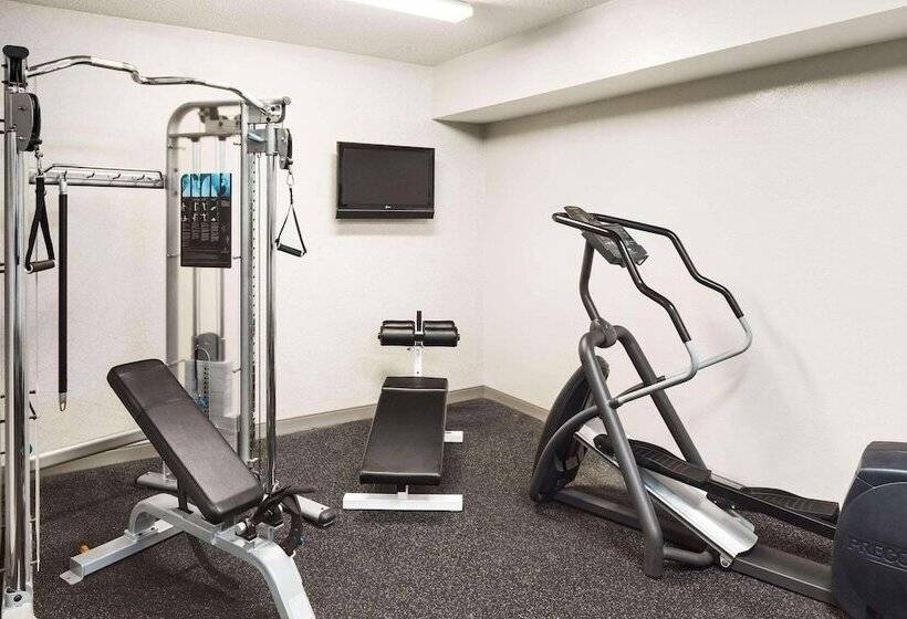 هتل Country Inn & Suites By Radisson, Columbus Airport, Oh