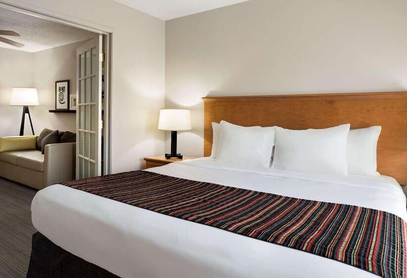 هتل Country Inn & Suites By Radisson, Columbus Airport, Oh