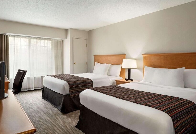 هتل Country Inn & Suites By Radisson, Columbus Airport, Oh