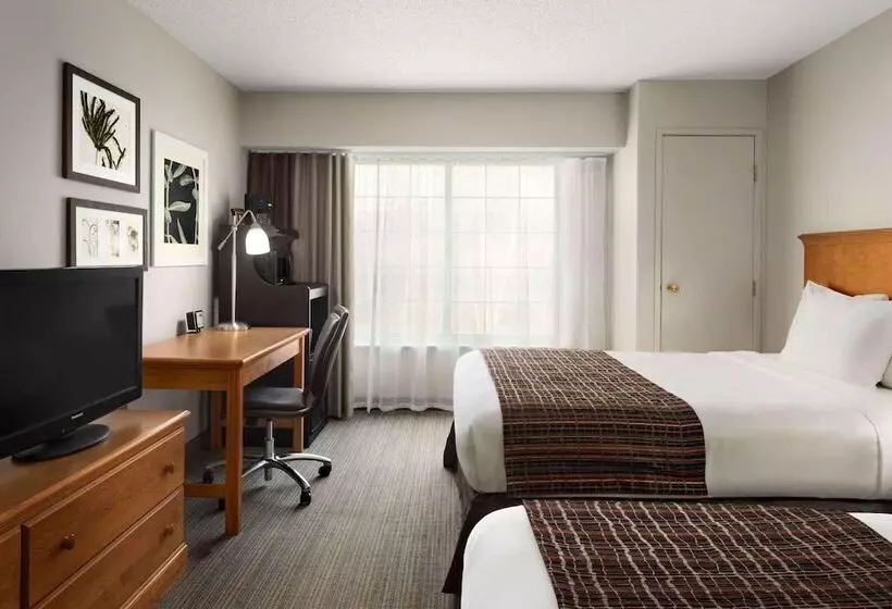 Hotel Country Inn & Suites By Radisson, Columbus Airport, Oh