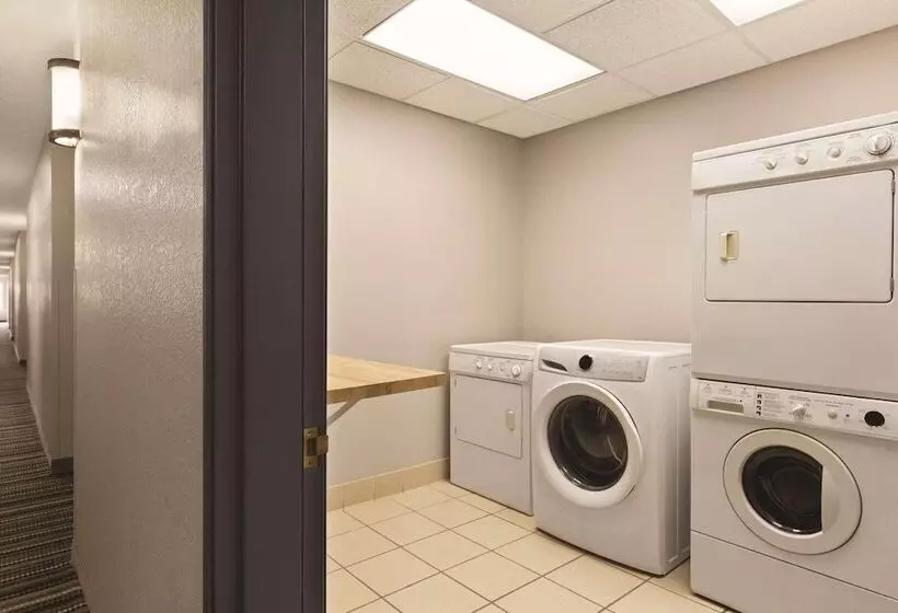 ホテル Country Inn & Suites By Radisson, Willmar, Mn