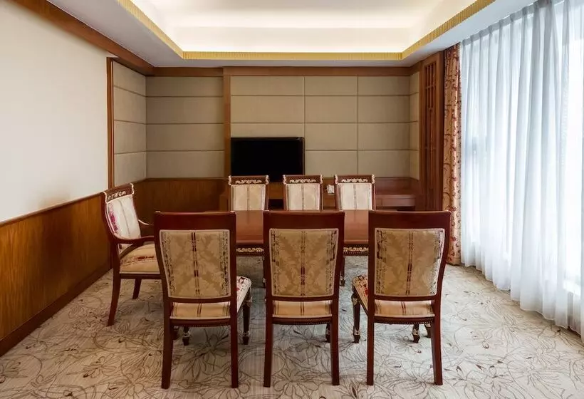 酒店 Crowne Plaza Zhanjiang, An Ihg