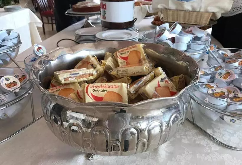 ホテル David Palace