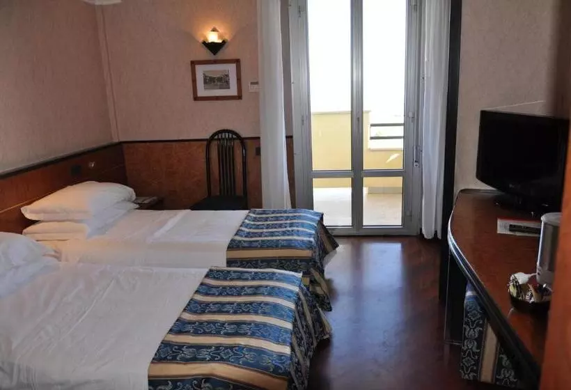 ホテル David Palace