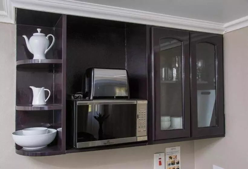 هتل Hillview At Mystic Ridge