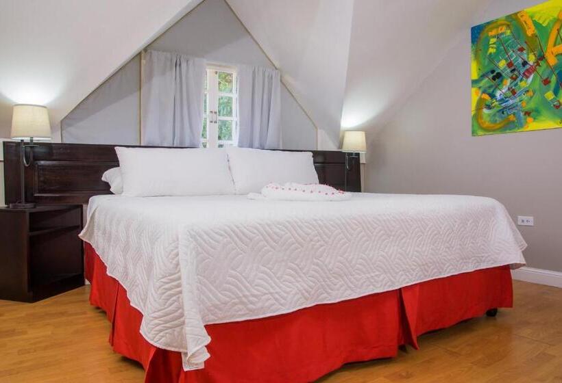 هتل Hillview At Mystic Ridge