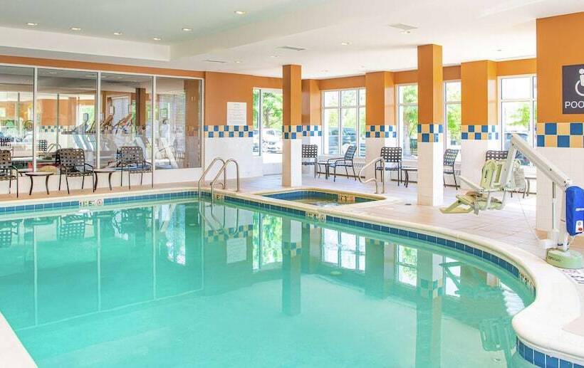 فندق Hilton Garden Inn Bwi Airport