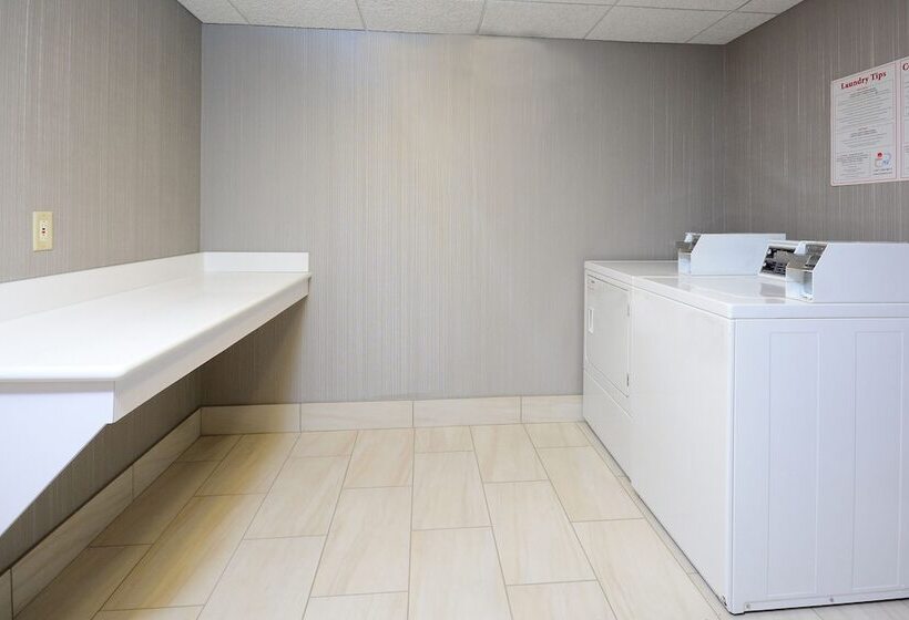 Otel Holiday Inn Express & Suites Raleigh Durham Airport At Rtp, An Ihg