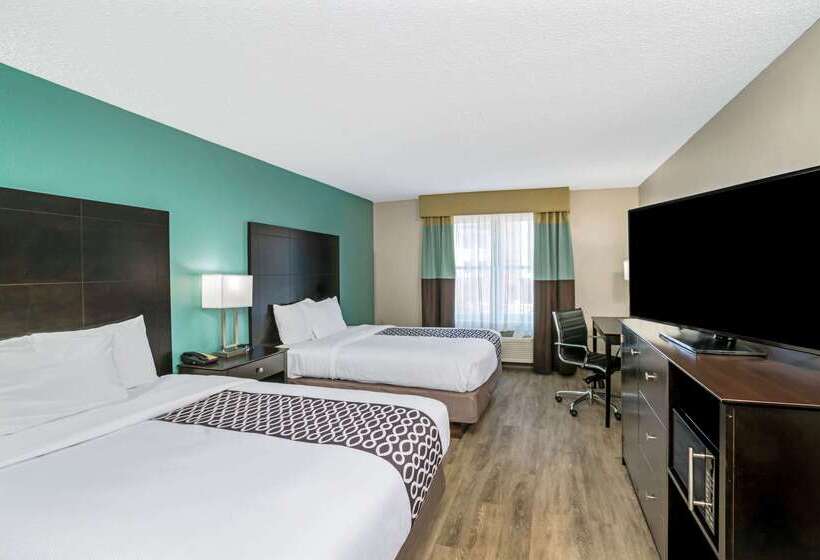 ホテル La Quinta By Wyndham Lebanon