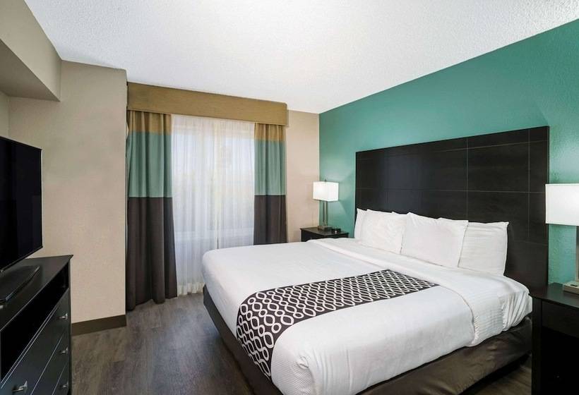 ホテル La Quinta By Wyndham Lebanon