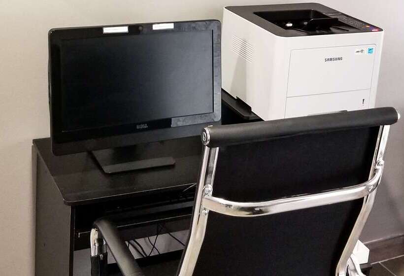 酒店 Quality Inn & Suites Cincinnati Sharonville