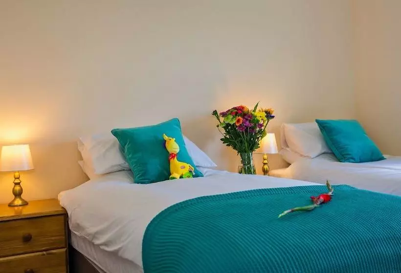 Braunton Fairholme 4 Bedrooms