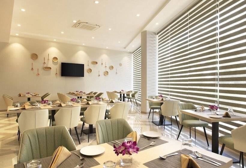 Click Hotel Bangalore   International Airport