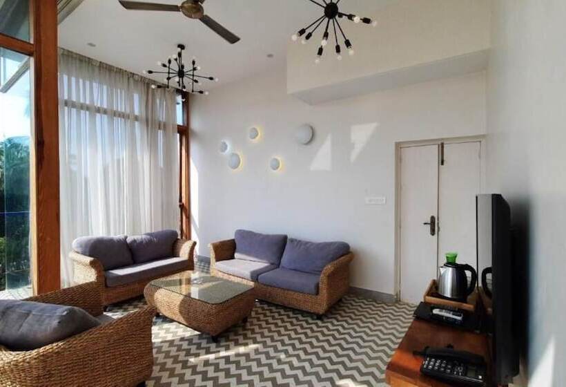 בית מלון כפרי Lillywoods Suites And Villas