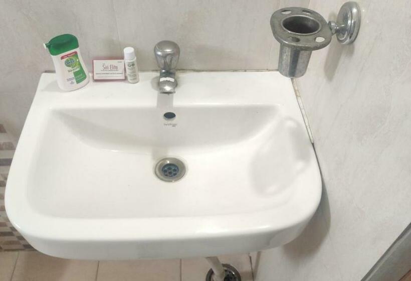 酒店 Skyview Suites