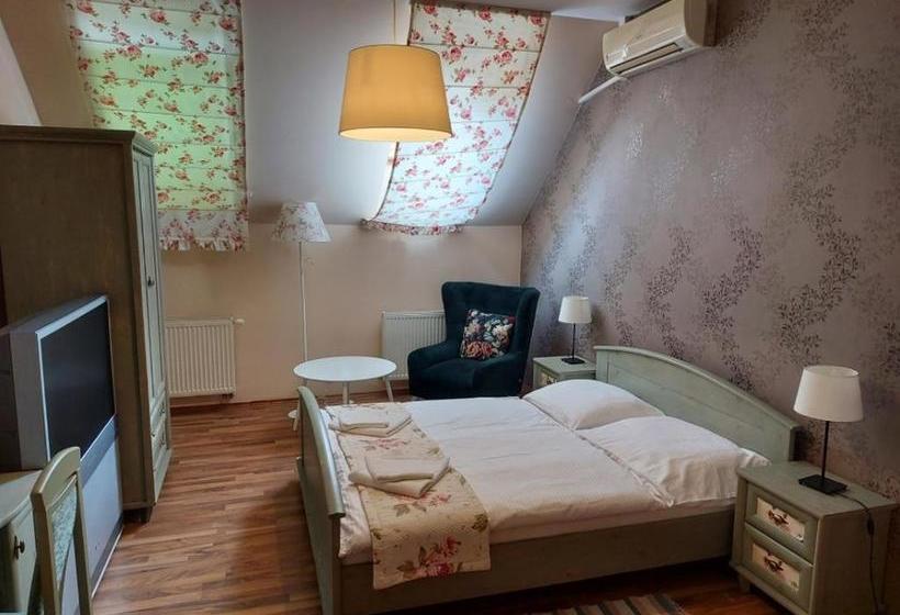 پانسیون Bella Penzion