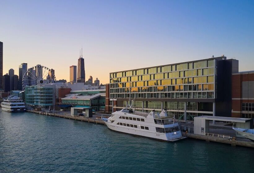 هتل Sable At Navy Pier Chicago, Curio Collection By Hilton