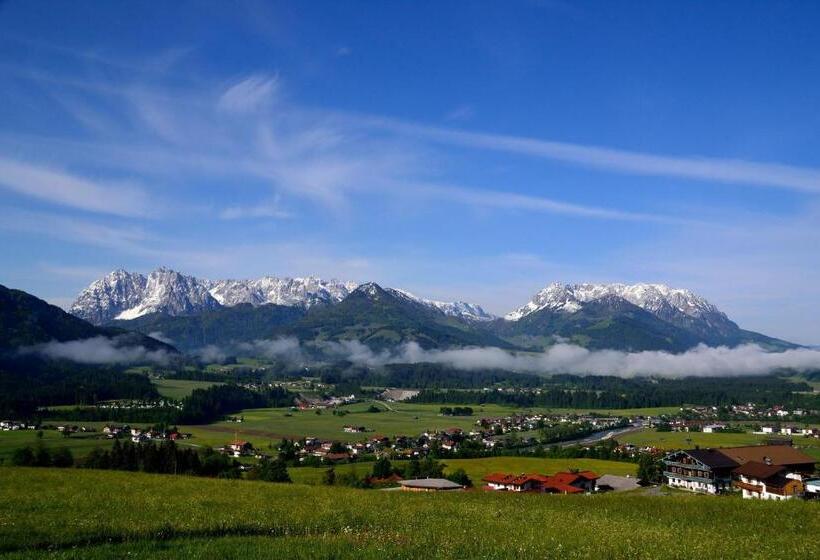 ユースホステル Pension Anneliese