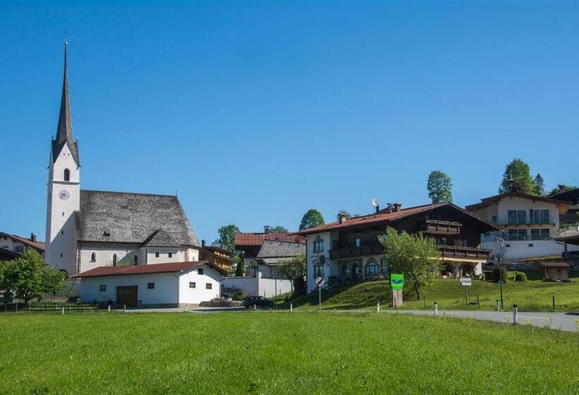 ユースホステル Pension Anneliese