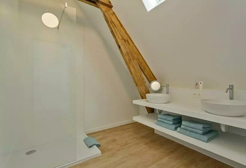 ベッドアンドブレックファースト Bnb Manere