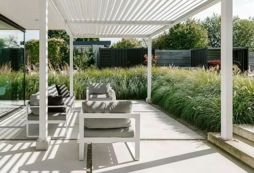 ベッドアンドブレックファースト Bnb Manere