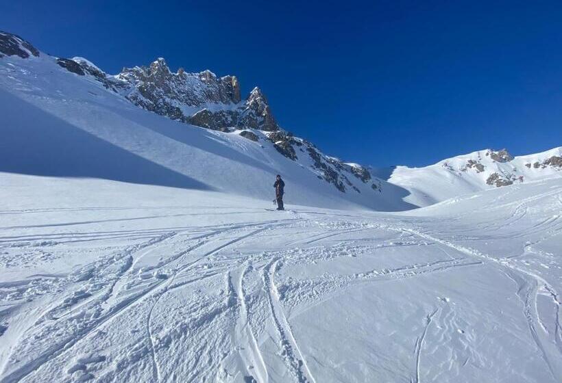 Chalet Hotel L’ecrin