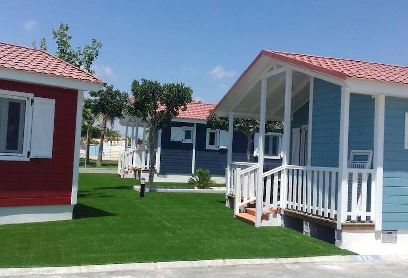 בית מלון כפרי Camping Lo Monte