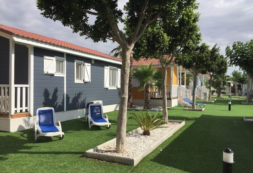 בית מלון כפרי Camping Lo Monte