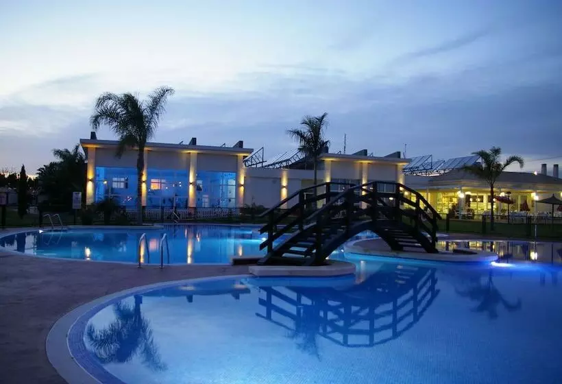 Hotelli Camping Lo Monte