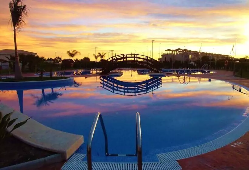 Hotelli Camping Lo Monte