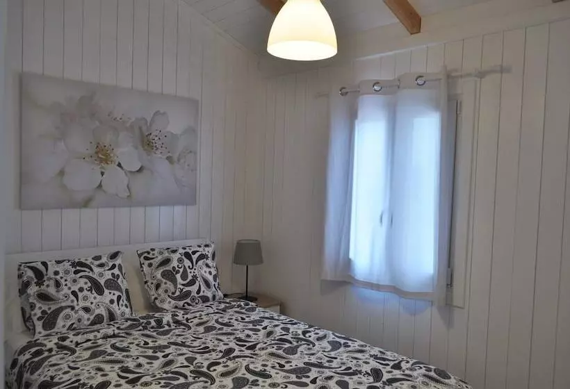 Hotelli Camping Lo Monte