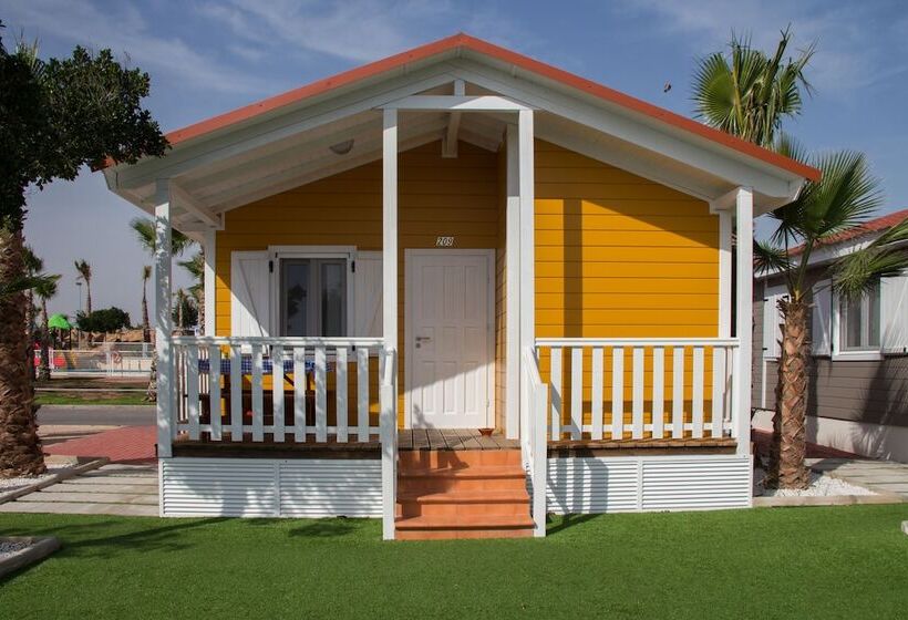 בית מלון כפרי Camping Lo Monte