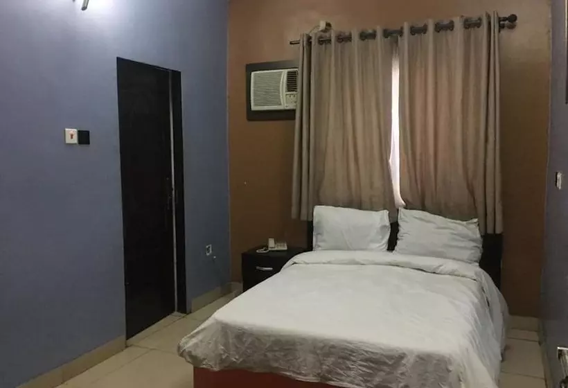 L Avalon Hotel And Suites