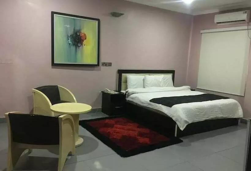L Avalon Hotel And Suites