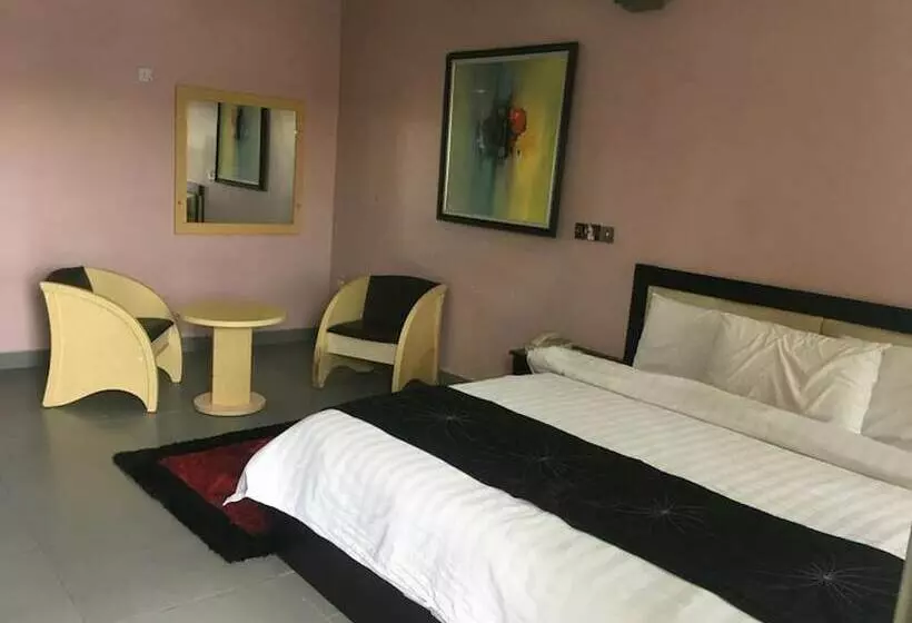 L Avalon Hotel And Suites