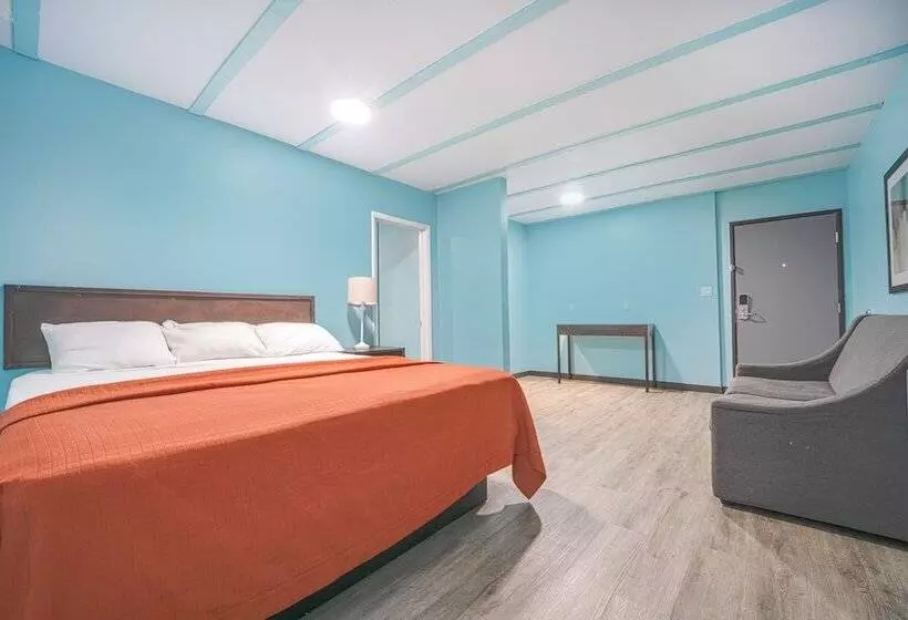 Hotelli Rodeway Inn & Suites North Hollywood Burbank Airport   Universal Area