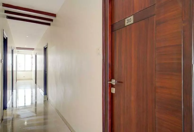Hotelli Oyo 75659 M