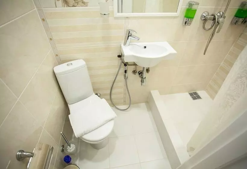 ホテル Travelto Repina