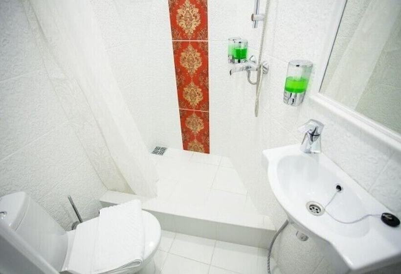 فندق Travelto Repina