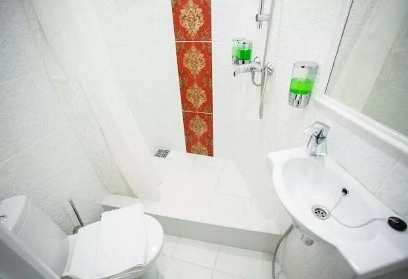 ホテル Travelto Repina