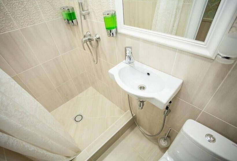 فندق Travelto Repina