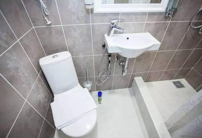 ホテル Travelto Repina