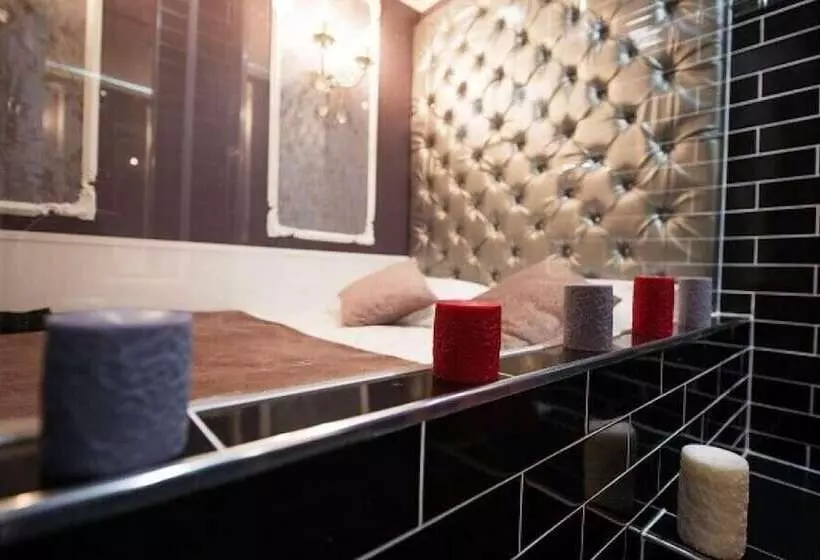 ホテル Travelto Repina